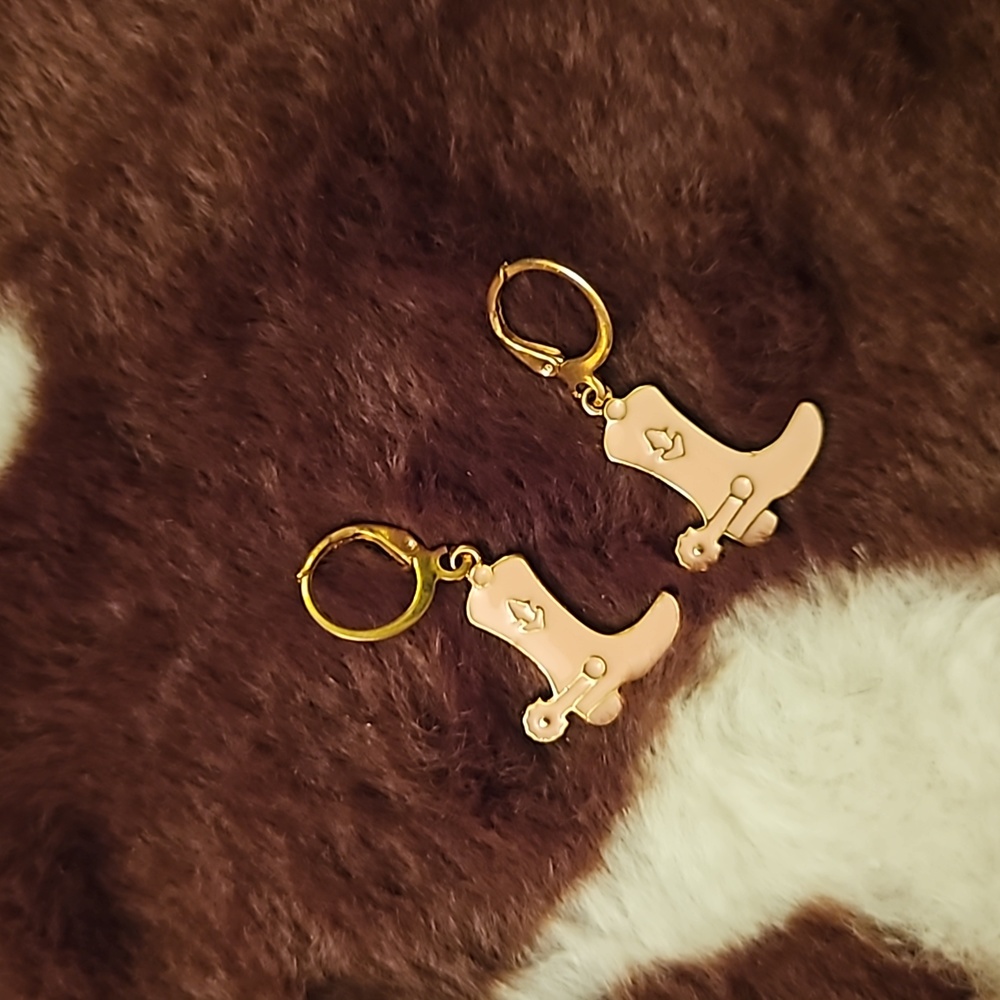 Boot Scootin’ Earrings - Miranda